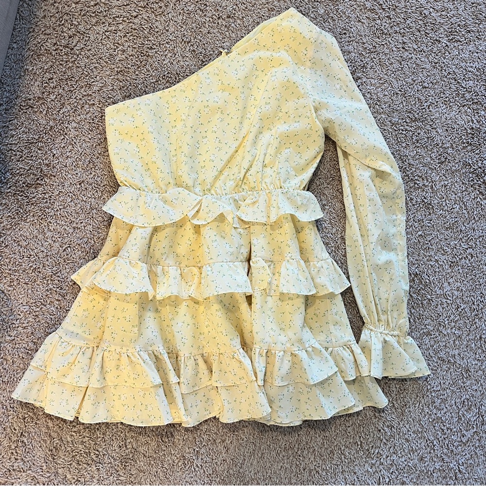 Alamour The Label Yellow Floral Mini Dress